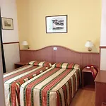 Harry's Hotel 3*
