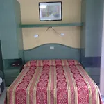 Harry's Hotel