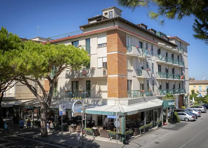 Hotel Harry\'S