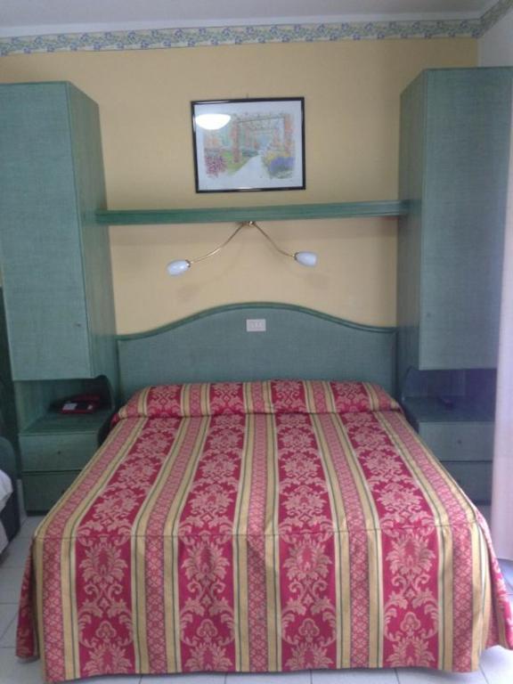 Harry's Hotel