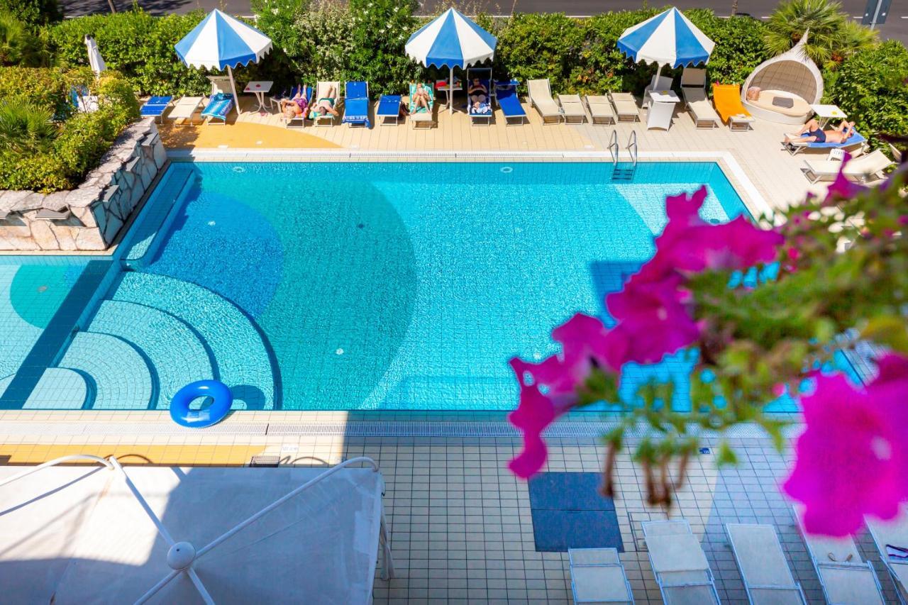 Harry's Hotel 3*